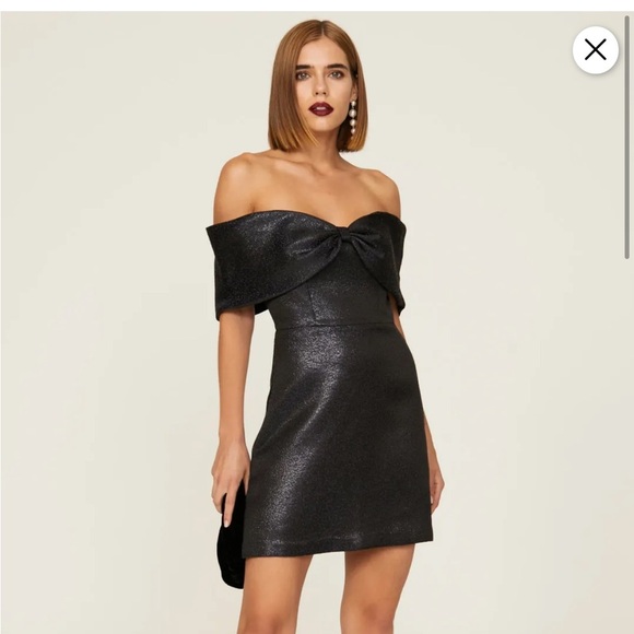 Monique Lhuillier Dresses & Skirts - ML Monique Lhuillier black sparkle off the shoulder mini dress